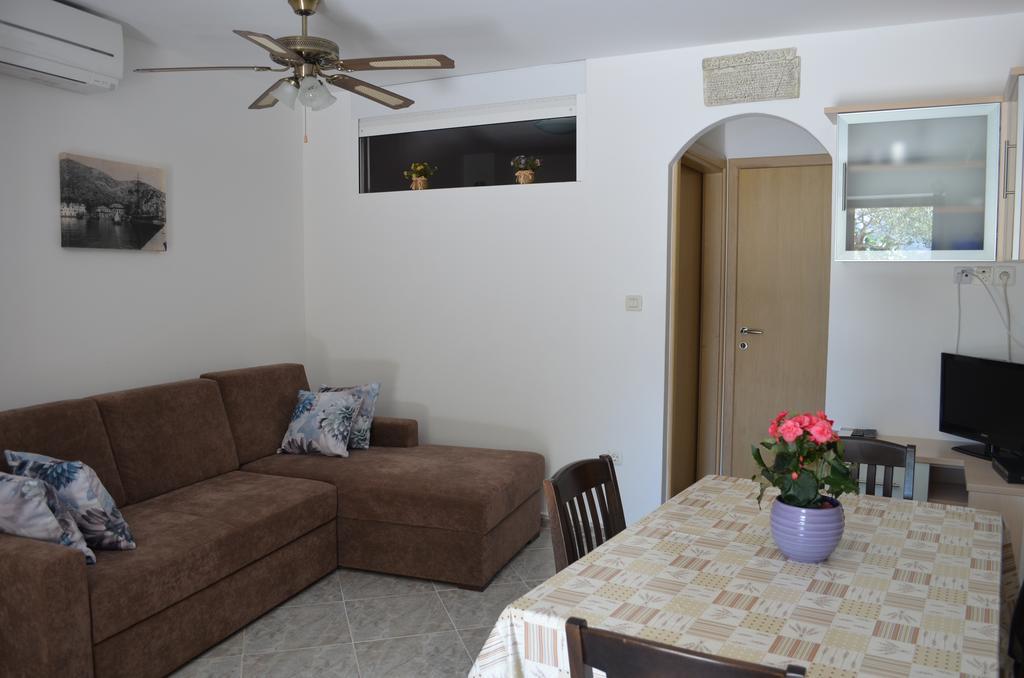 Apartments Lora Baška Eksteriør bilde